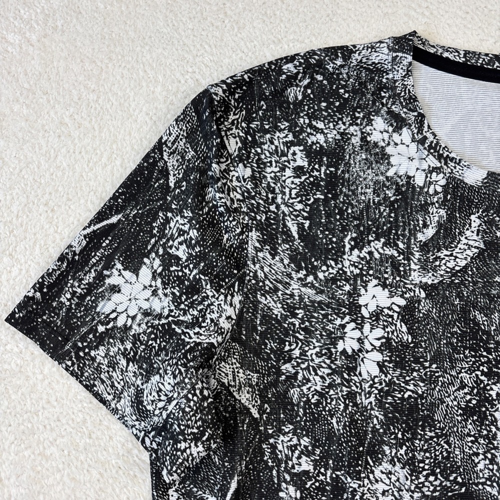LULULEMON Mens Athletic Running T-Shirt Large Floral Short Sleeve Reflective Tee - Picture 13 of 15